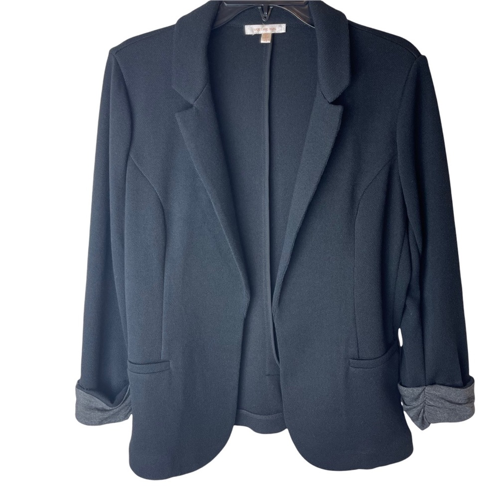 Skies are Blue Stitch Fix Black Asia Knit Blazer XS